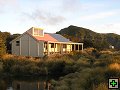 thn_Ruahine - Sunrise Hut 025.jpg